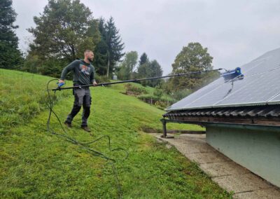 Čiščenje solarnih panelov